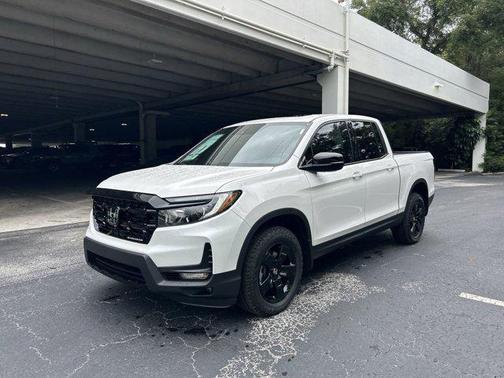 2025 Honda Ridgeline Black