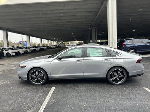 2025 Honda Accord Hybrid Base