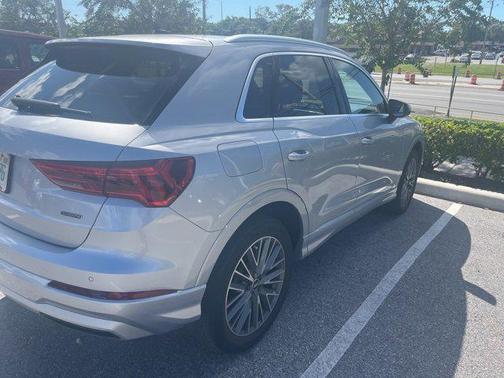 2022 Audi Q3 40 Premium