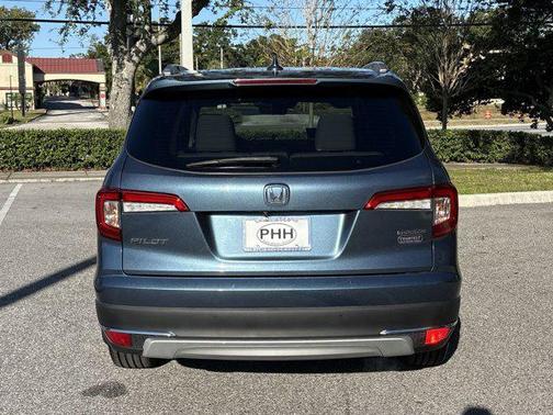 2019 Honda Pilot Touring 8-Passenger