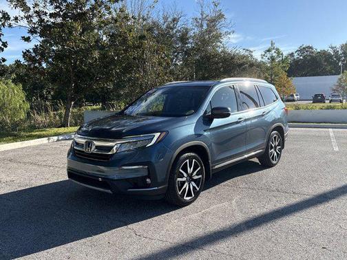 2019 Honda Pilot Touring 8-Passenger