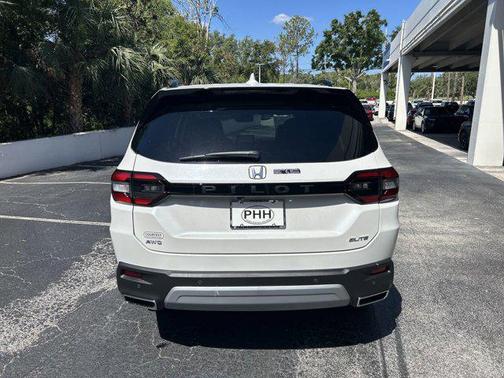2025 Honda Pilot Elite