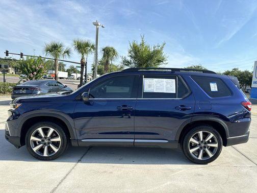 2024 Honda Pilot Touring 8-Passenger