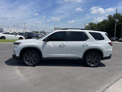 2025 Honda Pilot Sport