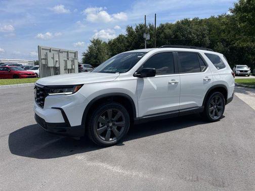 2025 Honda Pilot Sport
