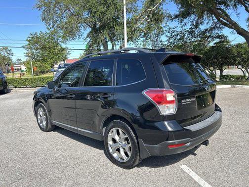 2017 Subaru Forester 2.5i Touring