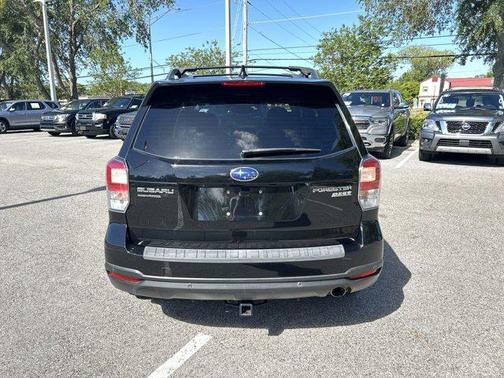 2017 Subaru Forester 2.5i Touring
