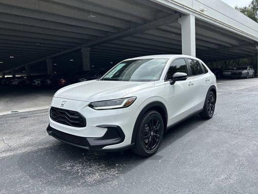 2026 Honda HR-V 2WD Sport