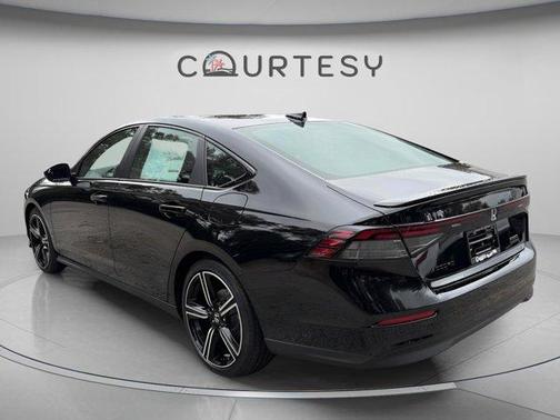 Crystal Black Pearl 2026 Honda Accord Hybrid Sport