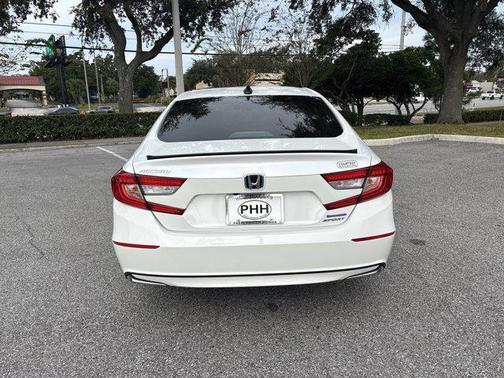 2022 Honda Accord Hybrid Base