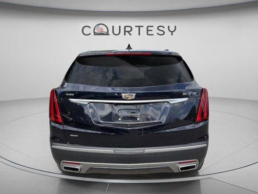 Dark Moon Blue Metallic 2021 Cadillac XT5 Premium Luxury
