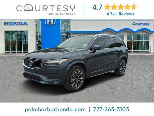 2020 Volvo XC90 T6 Momentum