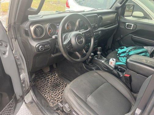 2018 Jeep Wrangler Sport