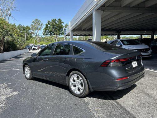 2025 Honda Accord LX 1.5T