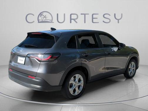 Lunar Silver Metallic 2025 Honda HR-V LX