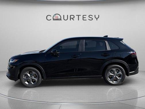 Crystal Black Pearl 2026 Honda HR-V LX