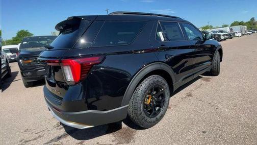 AGATE BLACK METALLIC 2026 Ford Explorer Tremor