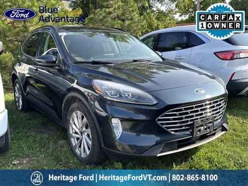 2022 Ford Escape Titanium