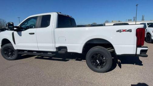 OXFORD WHITE 2026 Ford F-350 XL