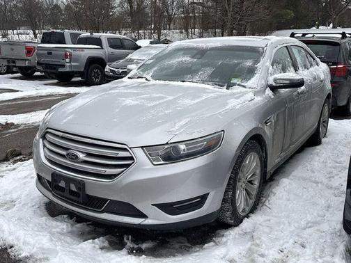 2017 Ford Taurus Limited