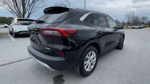 AGATE BLACK METALLIC 2023 Ford Escape Active
