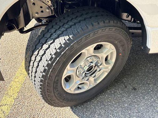 2025 Ford F-350 XLT