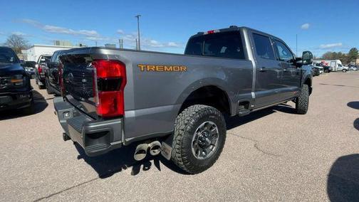CARBONIZED GRAY 2024 Ford F-250 Lariat