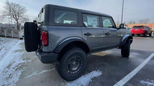 2025 Ford Bronco Base