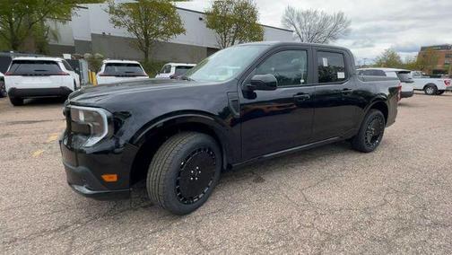 SHADOW BLACK 2026 Ford Maverick Lobo Standard