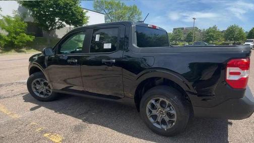 SHADOW BLACK 2025 Ford Maverick XLT