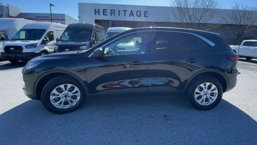 AGATE BLACK METALLIC 2023 Ford Escape Active