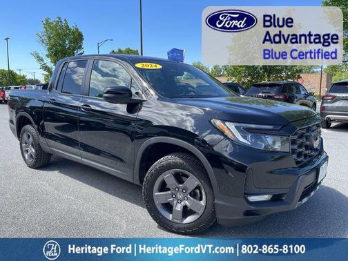 Crystal Black Pearl 2024 Honda Ridgeline TrailSport
