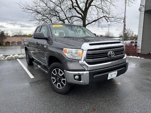2015 Toyota Tundra SR5