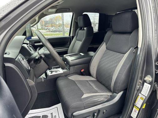 2015 Toyota Tundra SR5