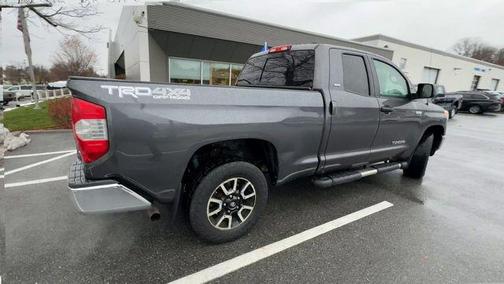 2015 Toyota Tundra SR5