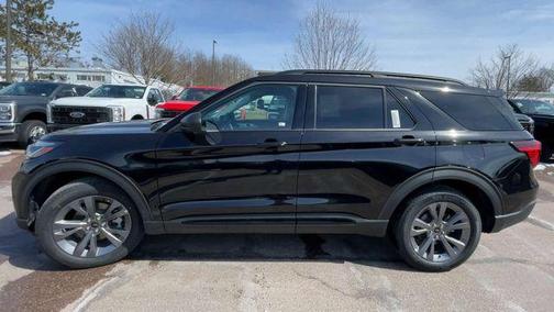 AGATE BLACK METALLIC 2026 Ford Explorer Active