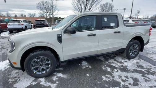 2025 Ford Maverick XLT