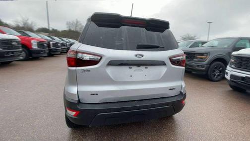 MOONDUST SILVER METALLIC 2022 Ford EcoSport SES