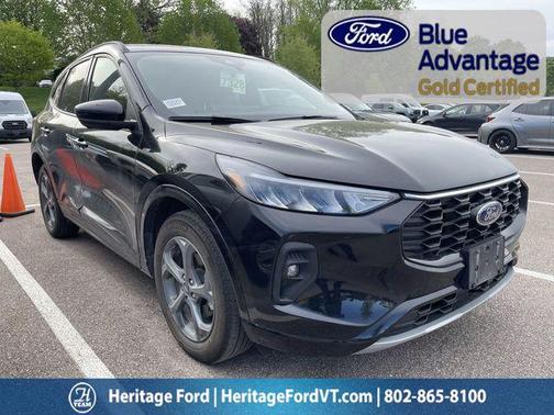 AGATE BLACK METALLIC 2023 Ford Escape ST-Line Select