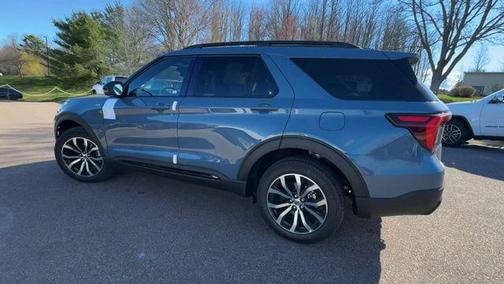 VAPOR BLUE 2026 Ford Explorer ST-Line