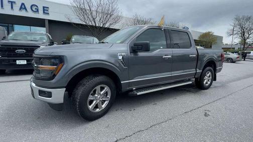 CARBONIZED GRAY METALLIC 2025 Ford F-150 XLT