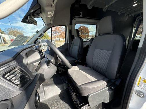 2025 Ford Transit-350 Base