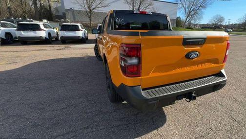 ORANGE FURY METALLIC TRI-COAT 2026 Ford Maverick XLT