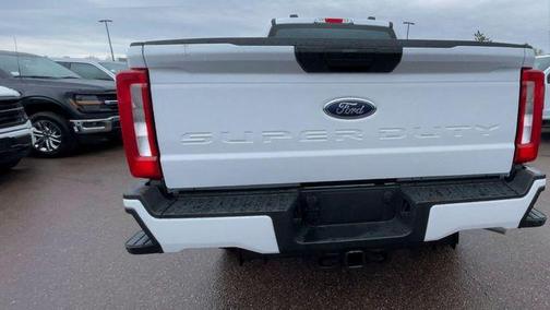 OXFORD WHITE 2026 Ford F-350 XL
