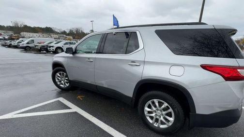 2020 Chevrolet Traverse LT Cloth
