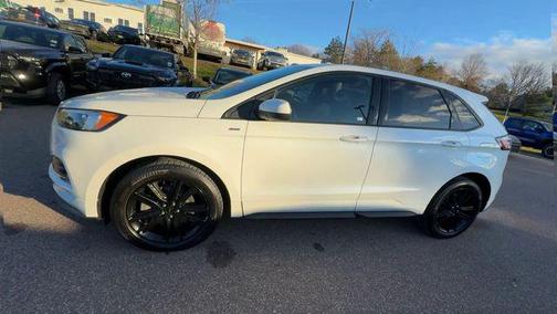 2022 Ford Edge ST Line