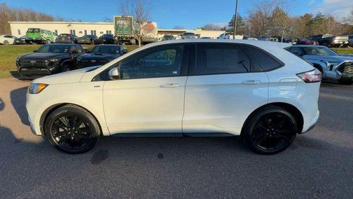 2022 Ford Edge ST Line