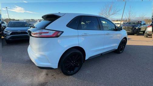 2022 Ford Edge ST Line