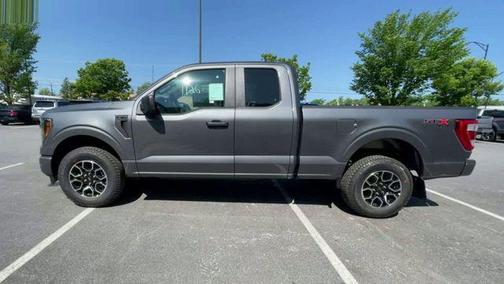 CARBONIZED GRAY METALLIC 2023 Ford F-150 XL