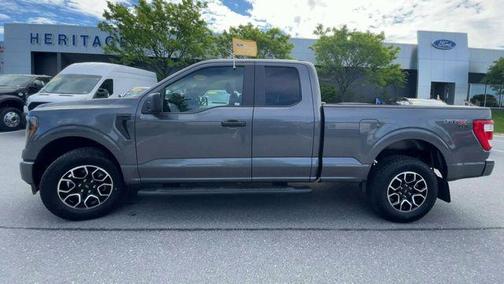 CARBONIZED GRAY METALLIC 2023 Ford F-150 XL